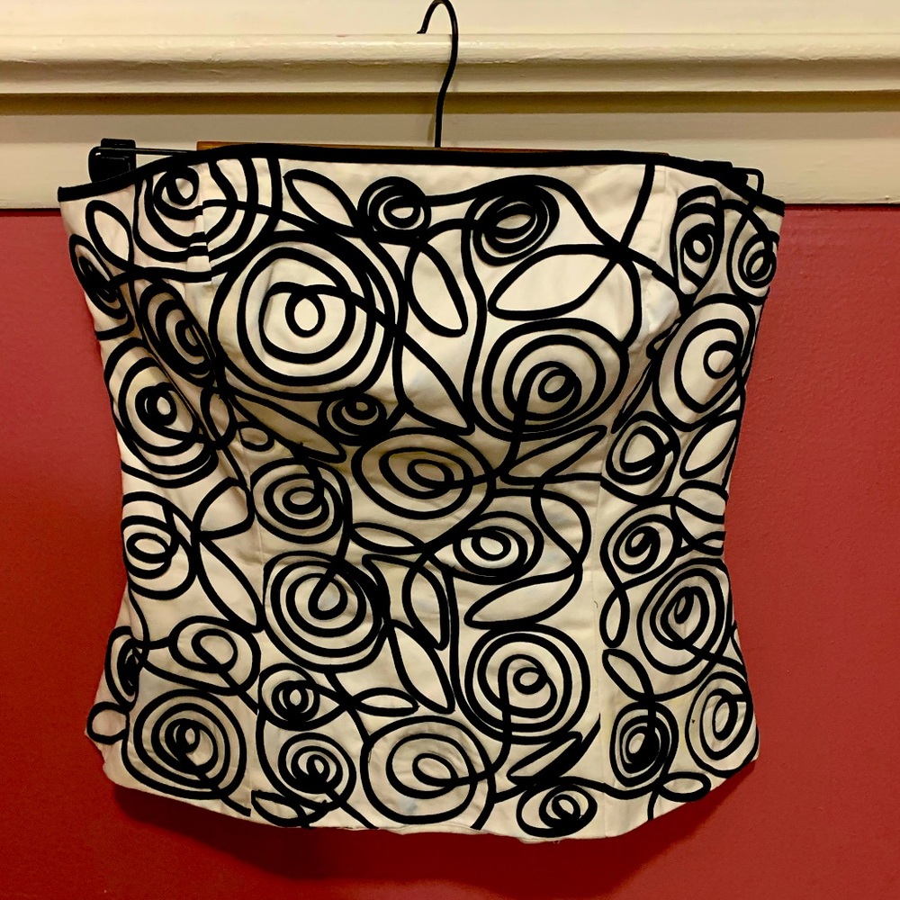White House Black Market corset style top